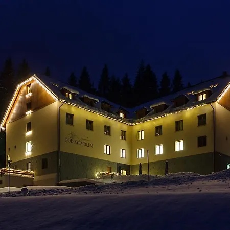 Wellness Pod Kycmolem Hotel 4*