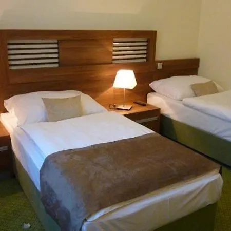 Hotel Wellness Pod Kycmolem Horní Lomná