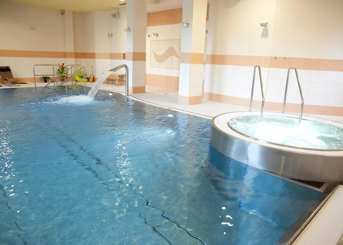 Wellness Pod Kycmolem ホテル 4*